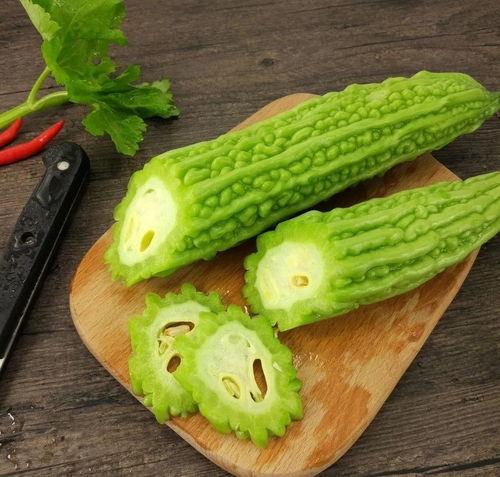 一线吃瓜娱乐圈讲了什么,一线吃瓜，揭秘明星幕后故事